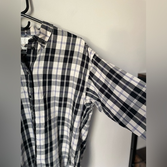 J. Crew Relaxed-fit Featherweight Flannel Shirt in Friday Plaid Size 8 NWT - Picture 2 of 11